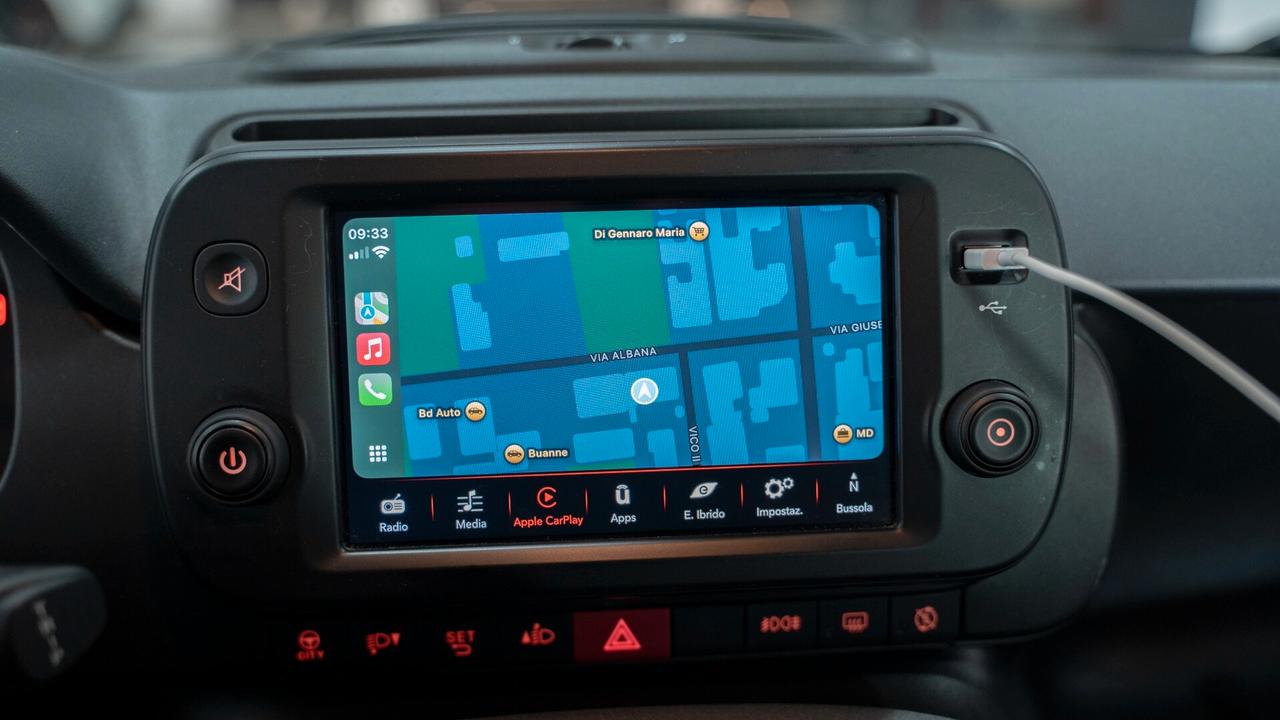 Fiat Panda 1.0 CITY CROSS 70 CV HYBRID CARPLAY LED NO VINCOLI