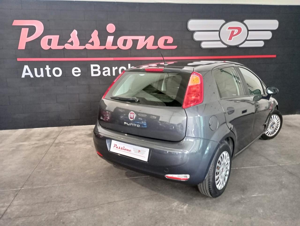 Fiat Punto 1.3 MJT 75 CV 5 porte Street