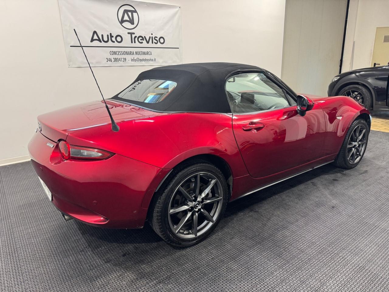 Mazda MX-5 2.0L Skyactiv-G Sport