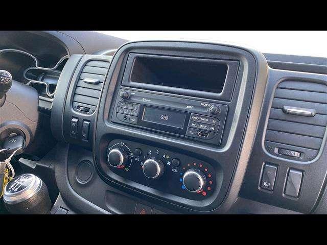 Renault trafic T27 2.0 dci 145cv L1H1 Energy