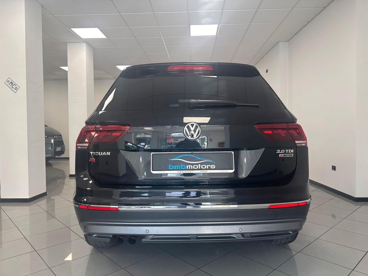 Volkswagen Tiguan 2.0 TDI SCR DSG 4MOTION Business BMT