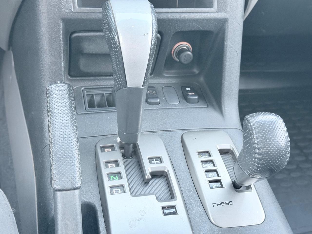 Mitsubishi Pajero 3.2 Diesel 160cv 4X4 7 posti 2007 automatico