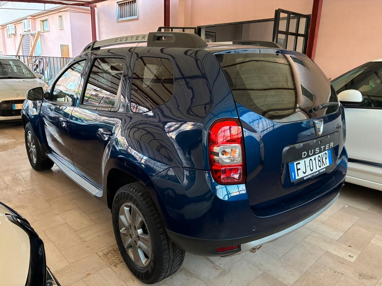 Dacia Duster 1.5 dCi 110cv navi retro perfetta-17