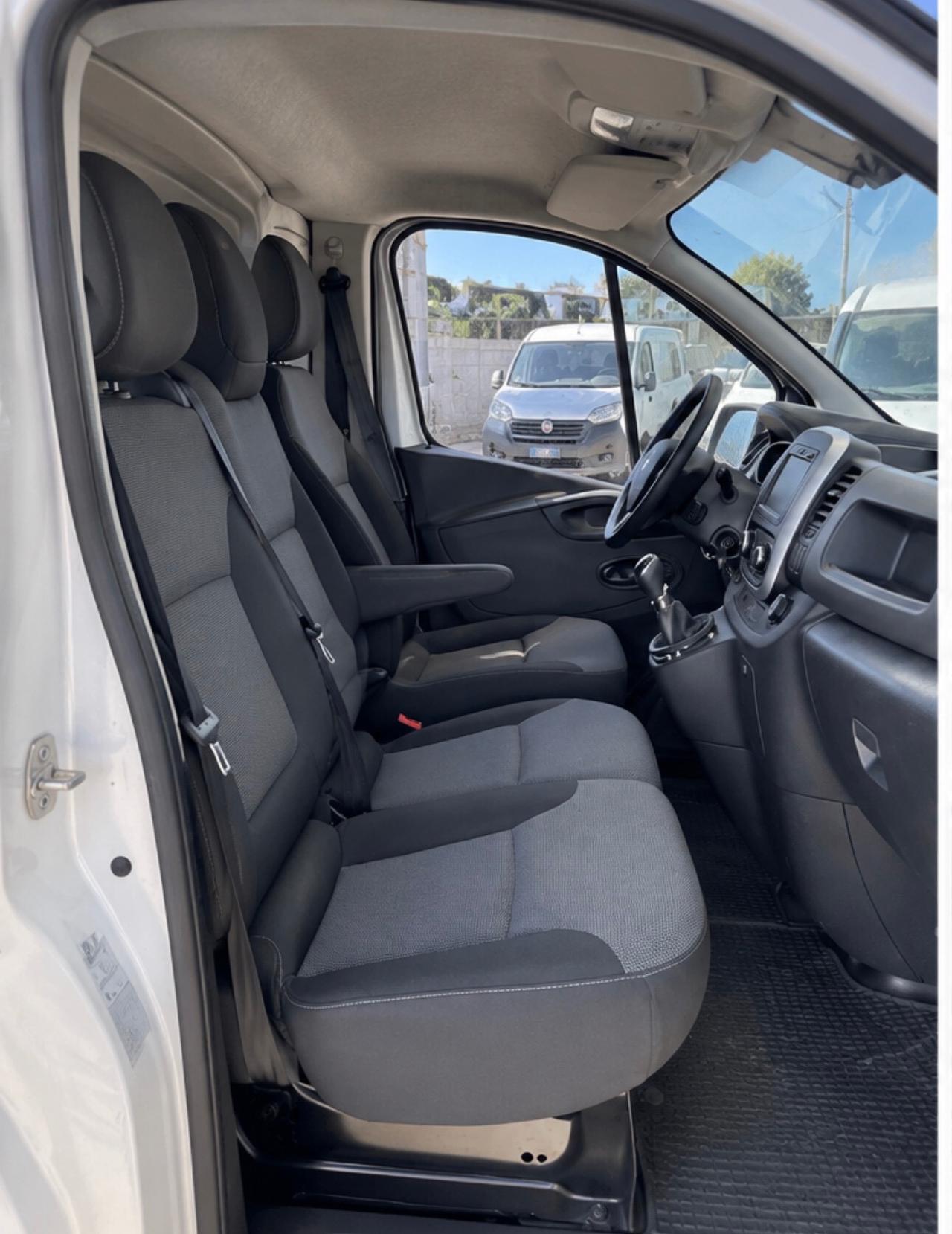 Renault Trafic 1.6 120CV DCI TAGLIANDATO