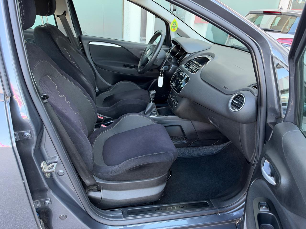 Fiat Punto 1.2 8V 5 porte Lounge 2014