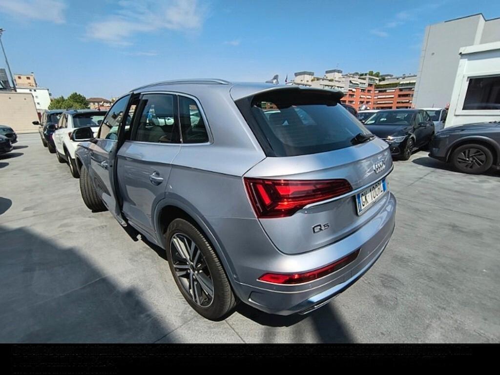AUDI Q5 40 TDI 204CV S-TRONIC S-LINE PLUS ( FARI LED - VIRTUAL COCKPIT - TETTO PANORAMICO APR. - CLIMA TRIZONA - NAVI - PDC - TELECAMERA POST. - CERCHI 20 )