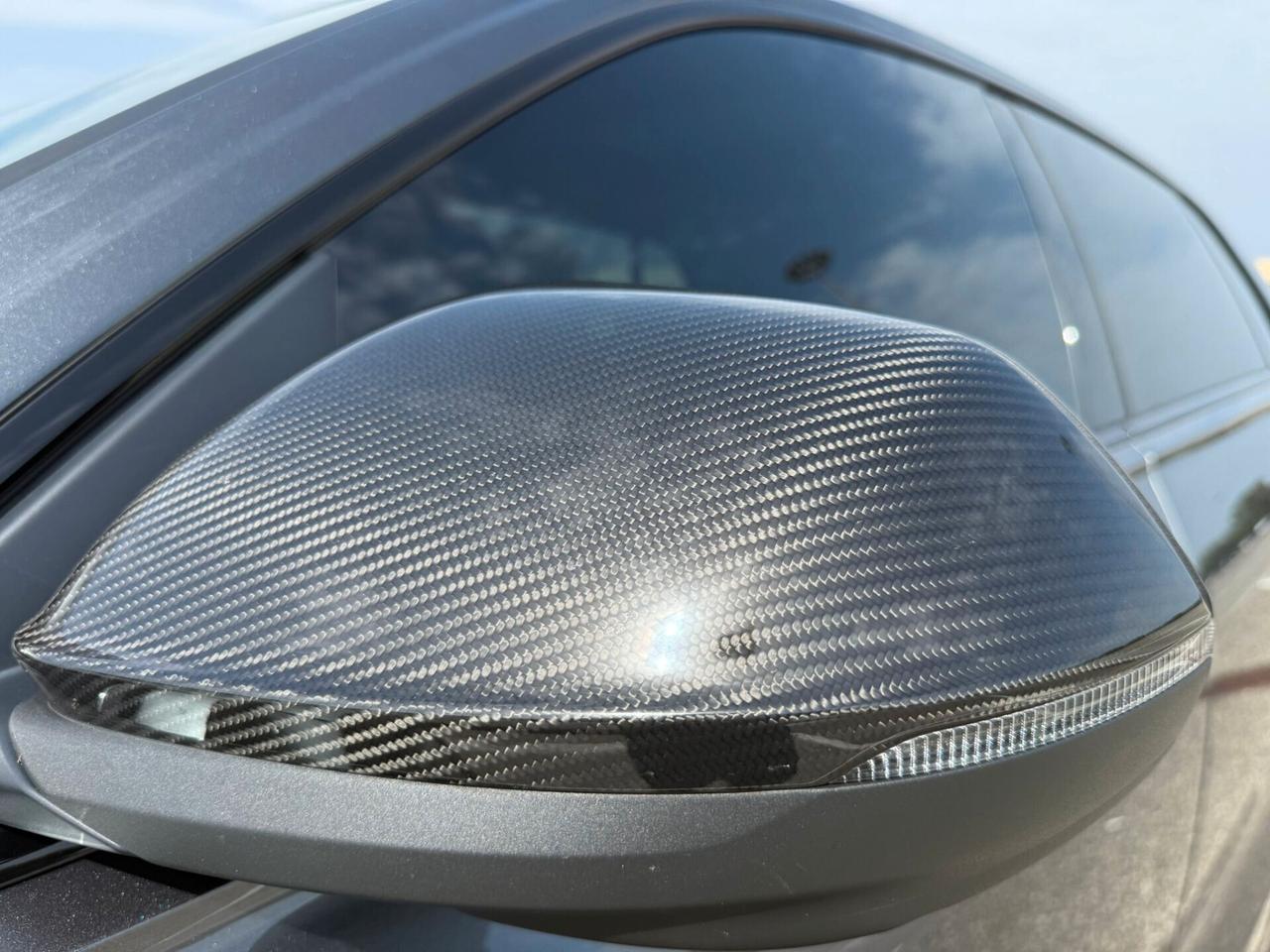 Audi Q8 RS TFSI V8 quattro tiptronic