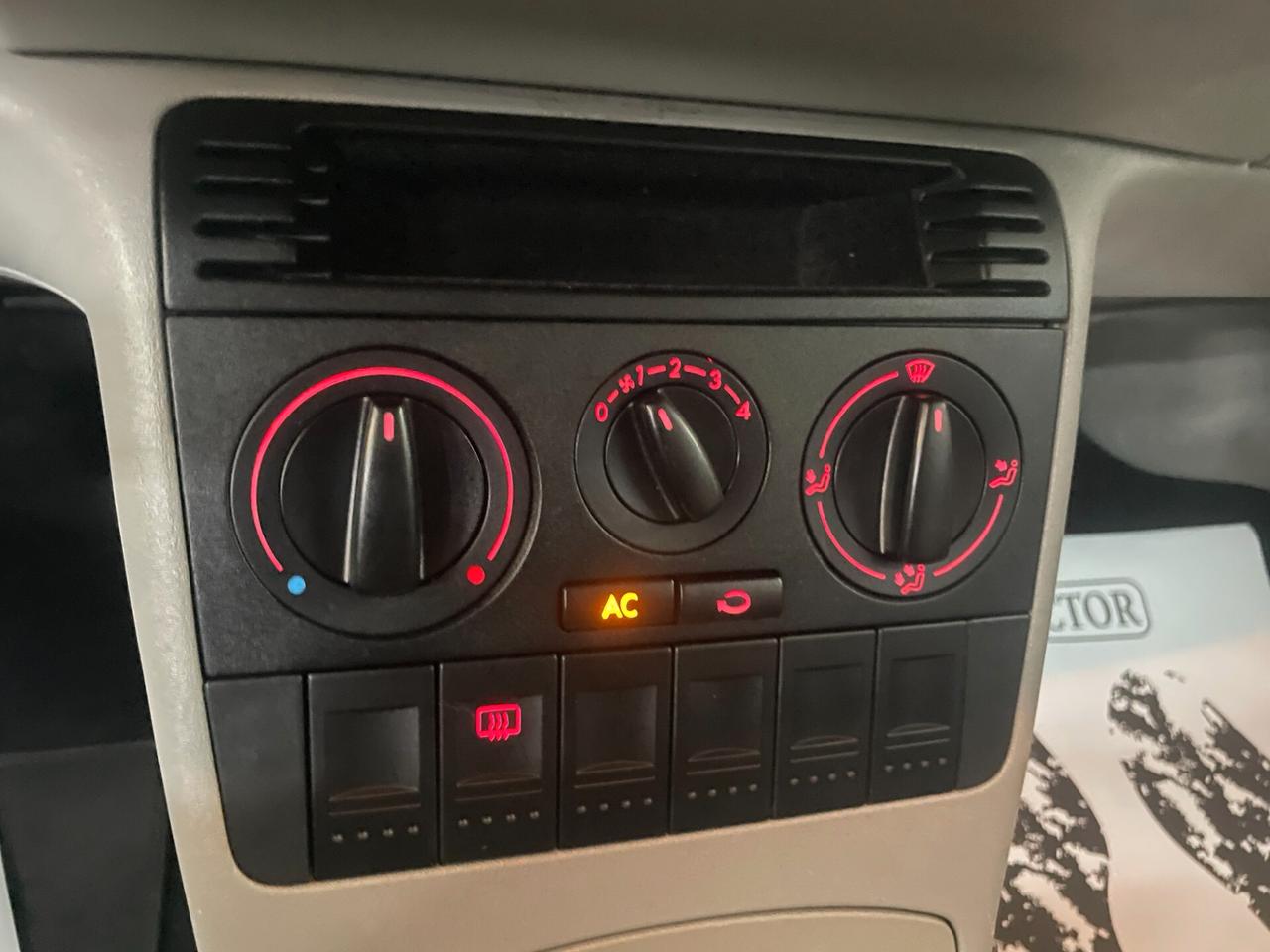 Volkswagen Lupo UNICO PROPRIETARIO - NEOPATENTATI