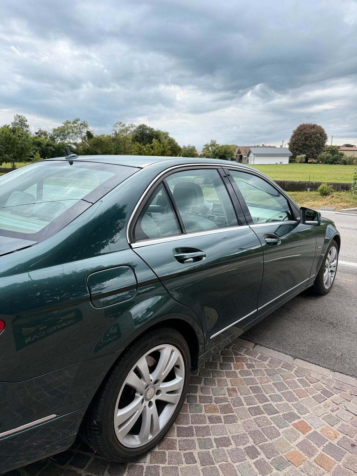 Mercedes-benz C 220 CDI BlueEFFICIENCY Avantgarde AMG