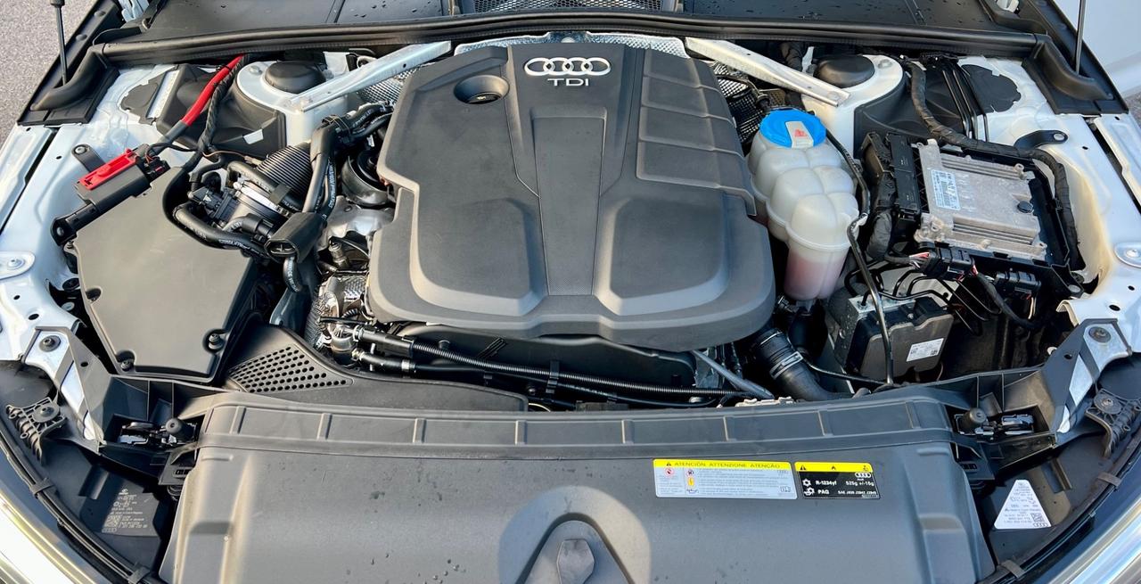 Audi A4 2.0 TDI AVANT Acc.Permute