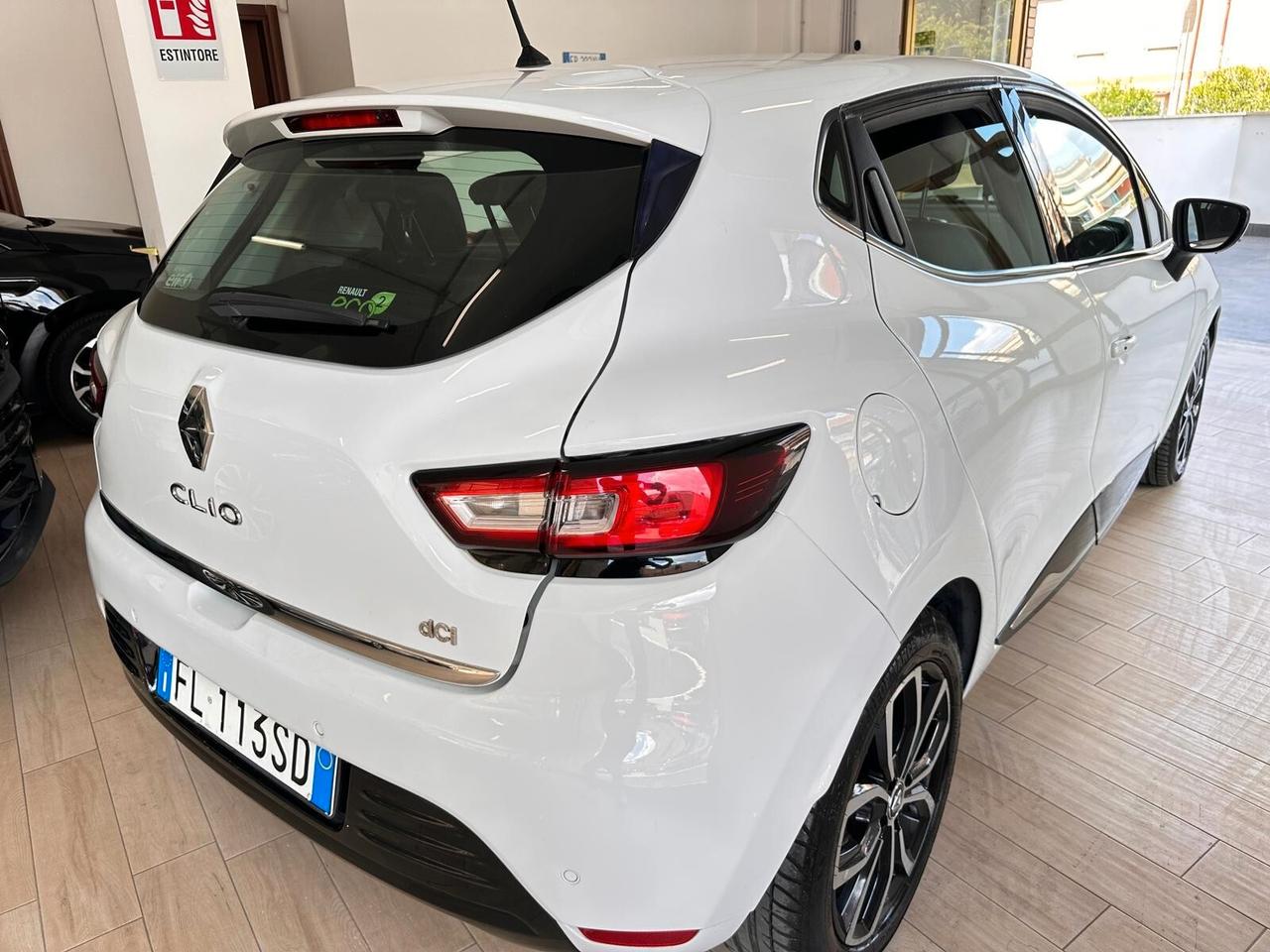 Renault Clio dCi 8V 90CV EDC Start&Stop 5 porte Energy Intens