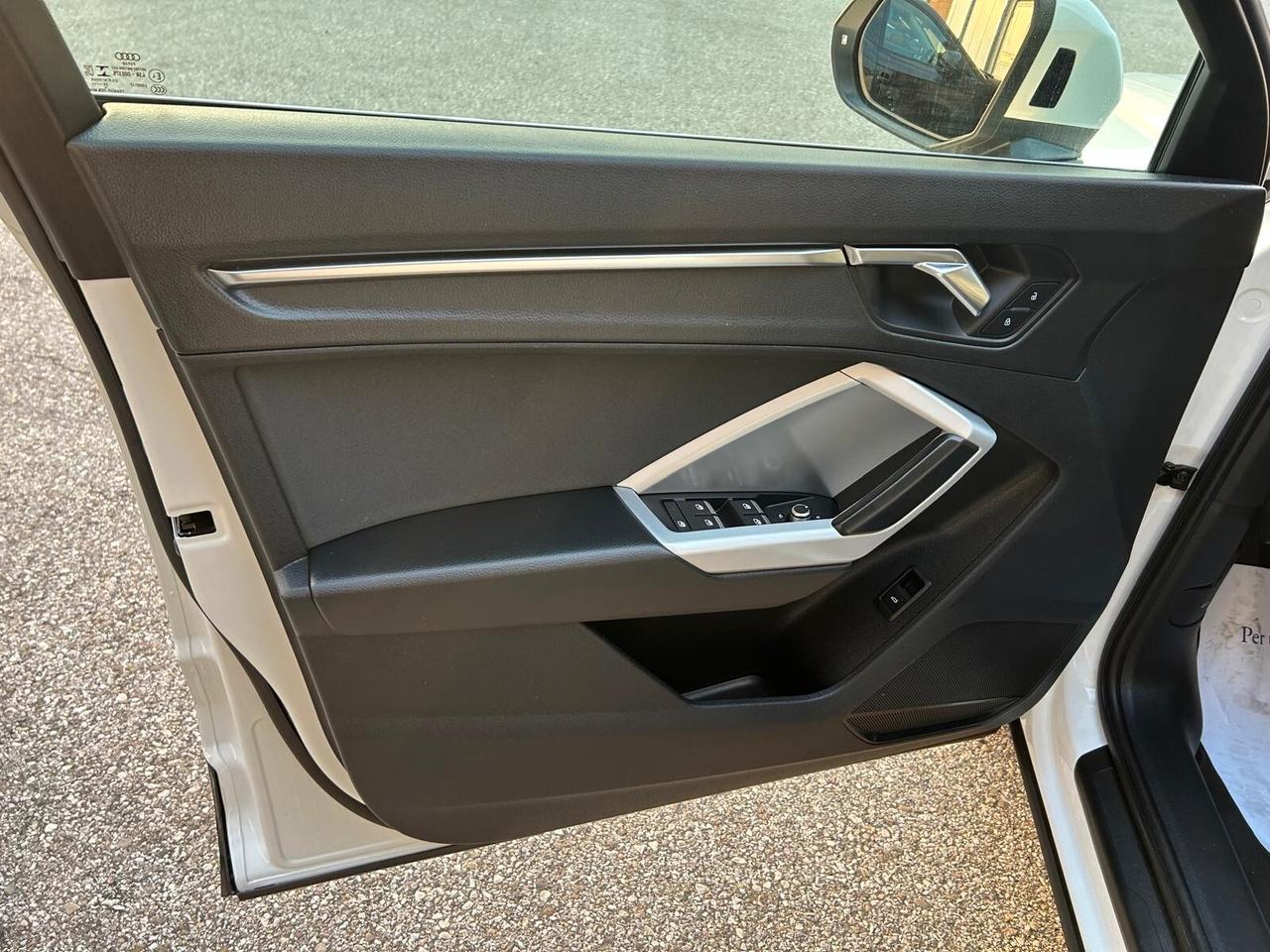 Audi Q3 SPB 35 TDI S tronic quattro edition