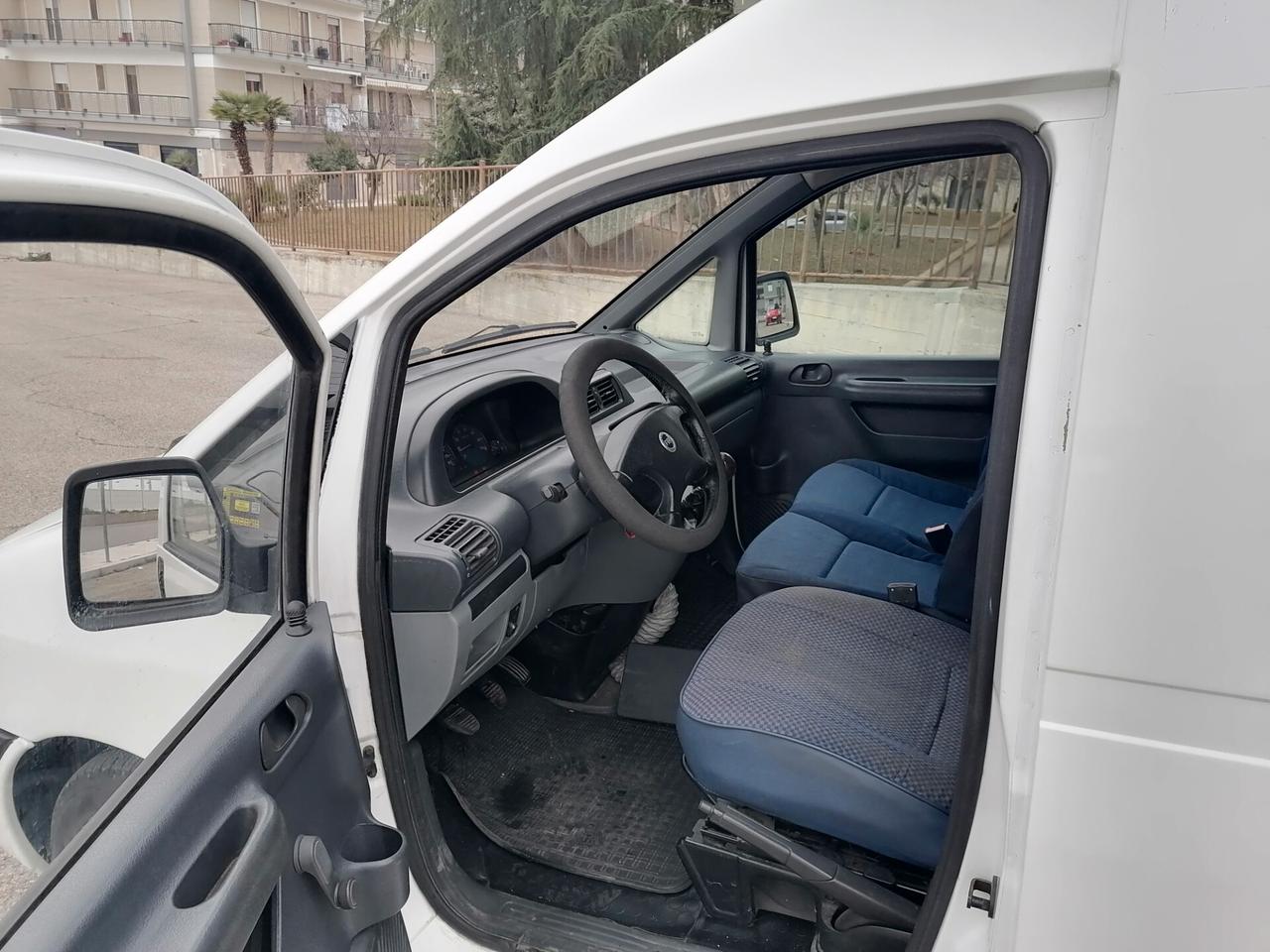 Fiat Scudo 1.9 diesel Furgone 3 POSTI 2006