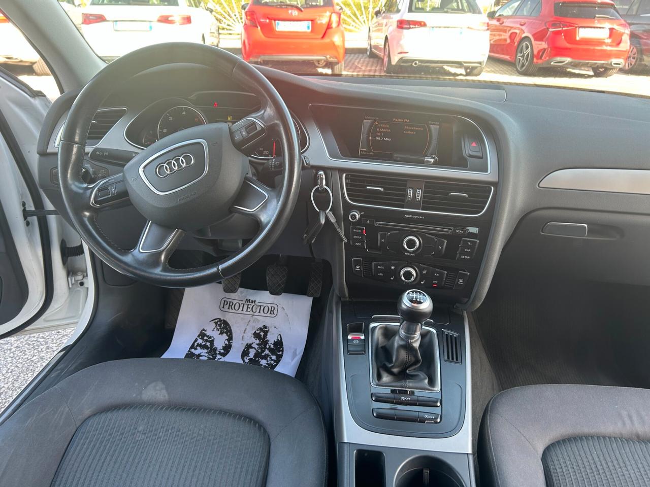 Audi A4 Avant 2.0 TDI 150 CV Business S-LINE