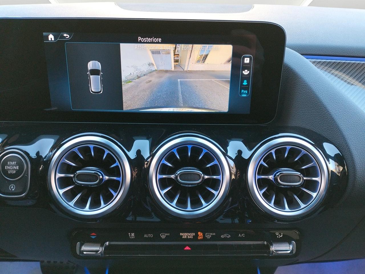 Mercedes-Benz GLA 200 d AMG Line Premium auto * SOLI 22.000 KM *