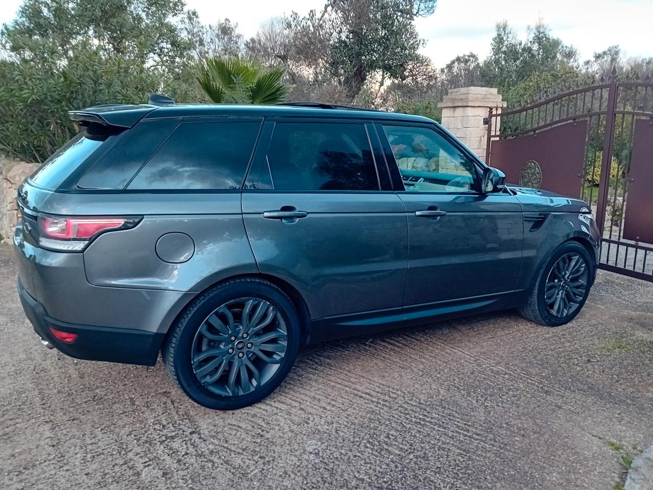 Land Rover Range Sport 3.0 TDV6 HSE Dynamic