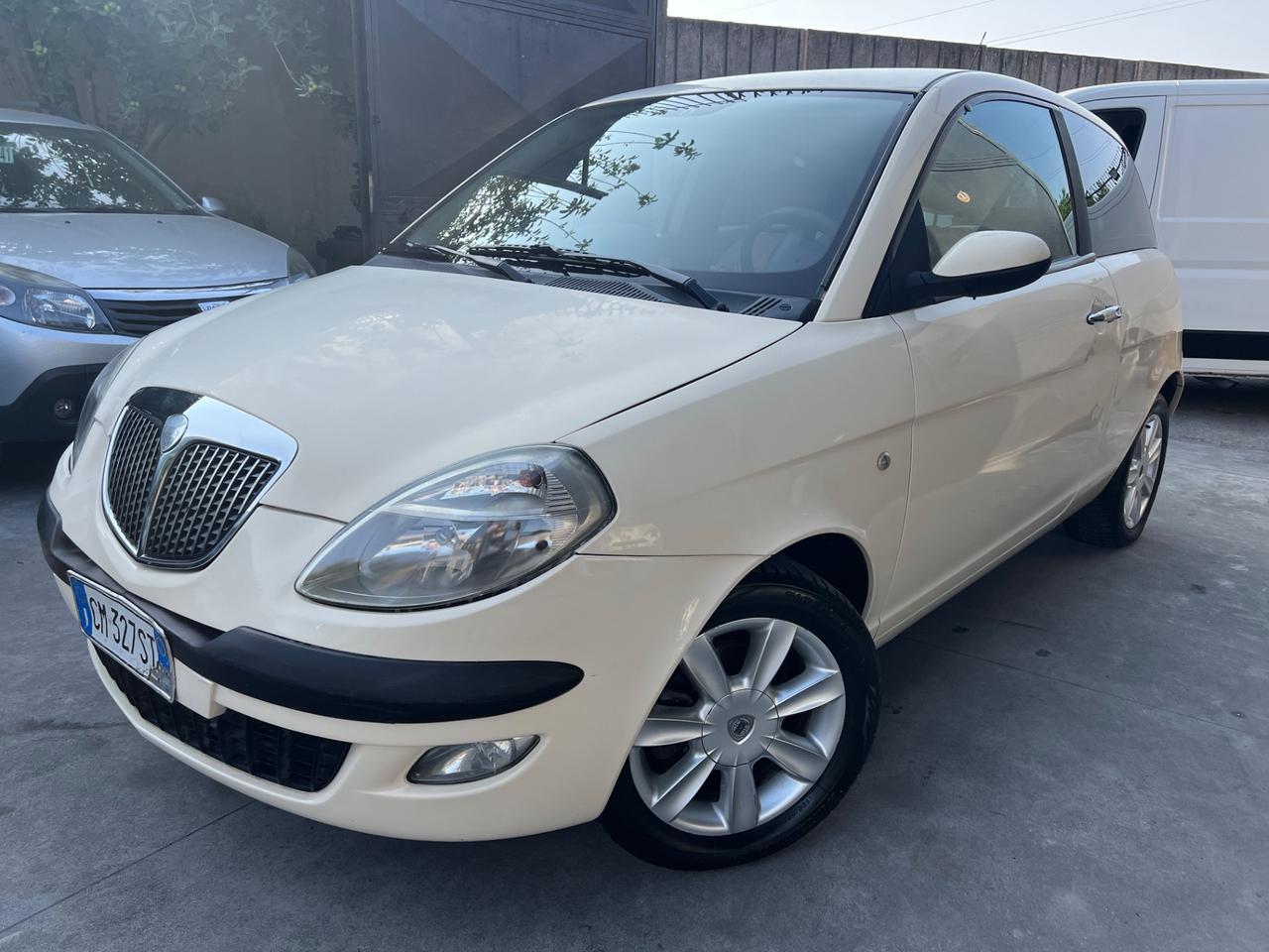 Lancia Ypsilon 1.3 Multijet 16V Platino