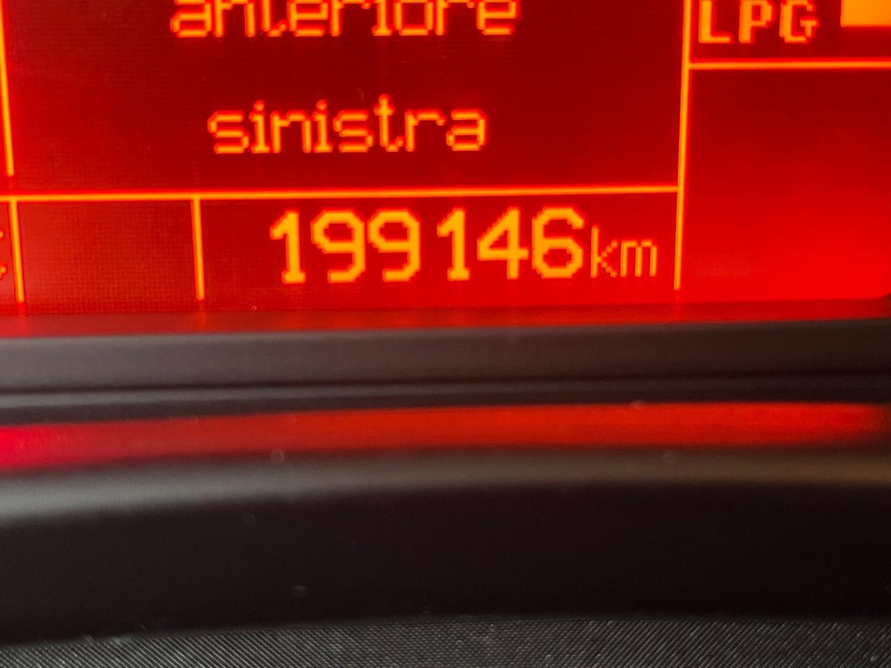 Fiat 500L 1.4 T-Jet 120 CV GPL Lounge