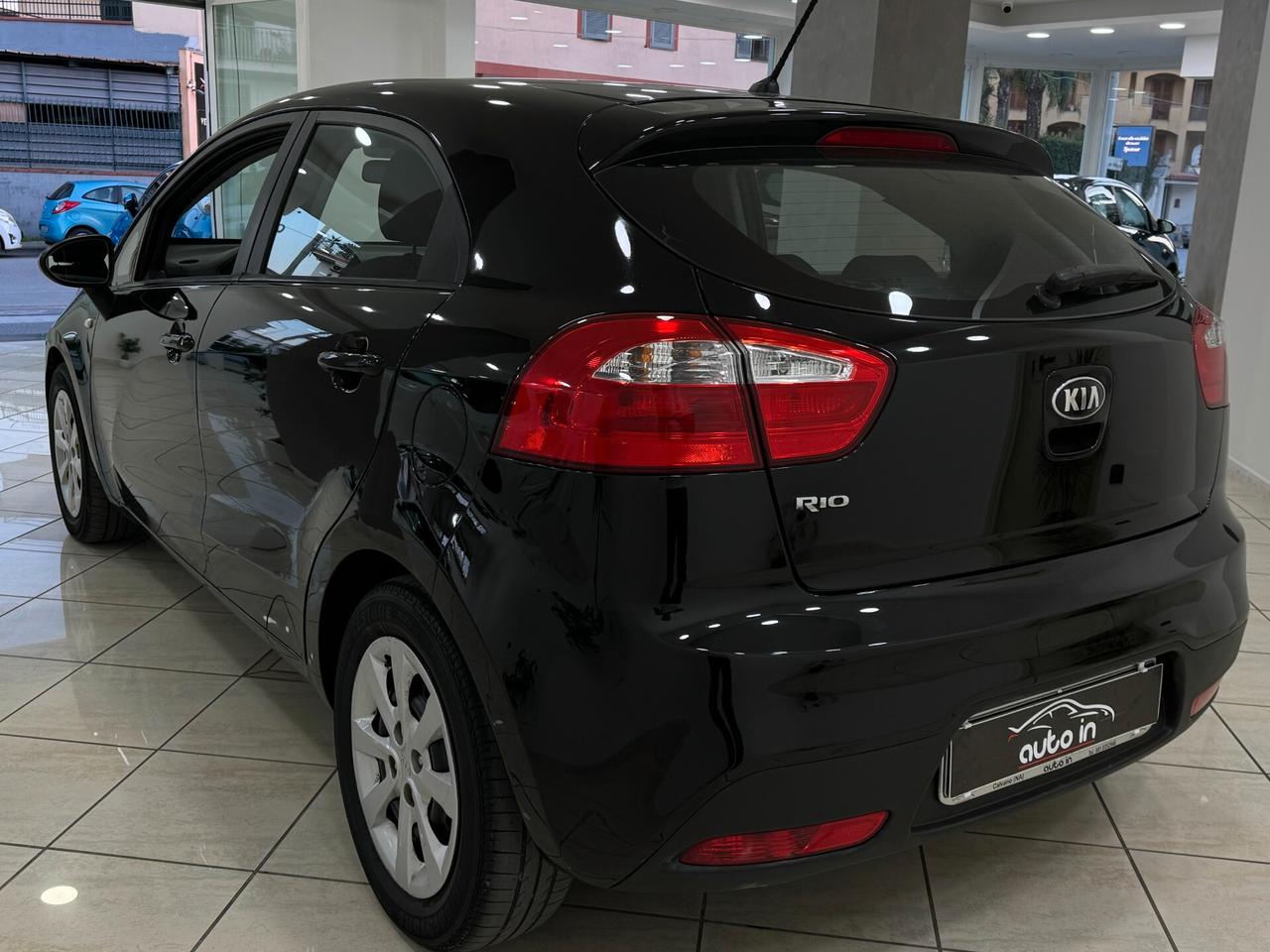 Kia Rio 1.2 CVVT 5p. Cool