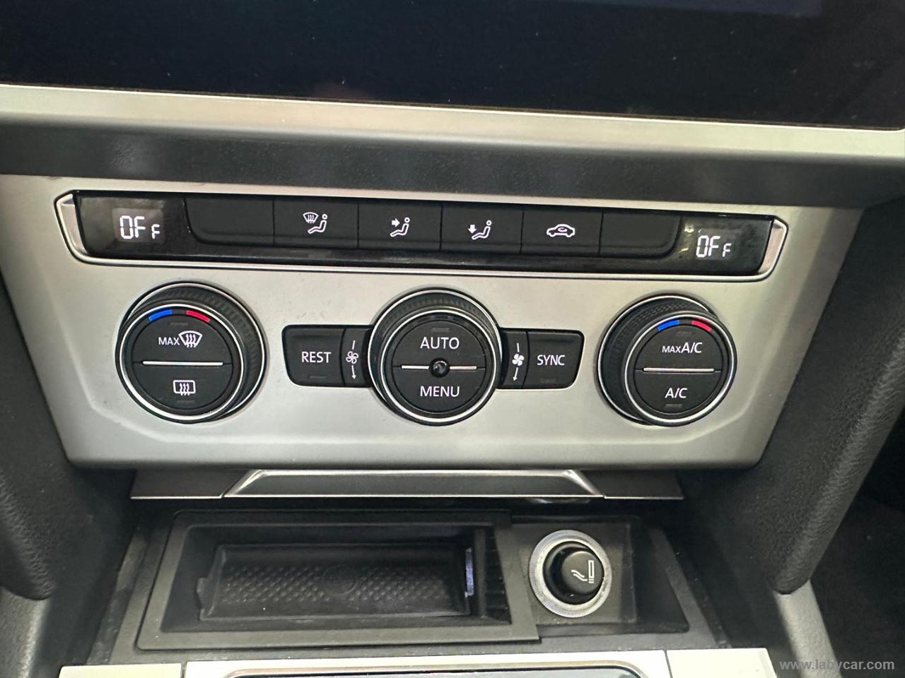 VOLKSWAGEN PASSAT VARIANT 1.6 TDI DSG BUSINESS BMT