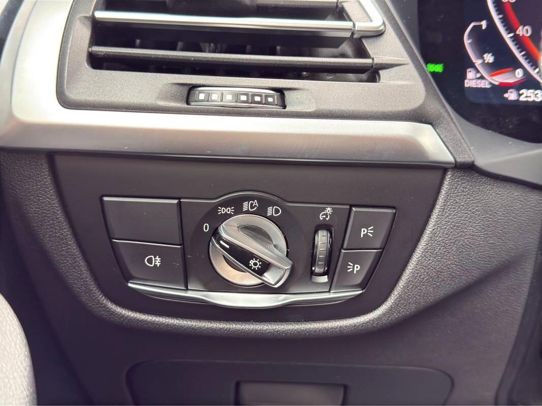 BMW X4 Xdrive20d mhev 48V Msport auto Con NAVIGATORE