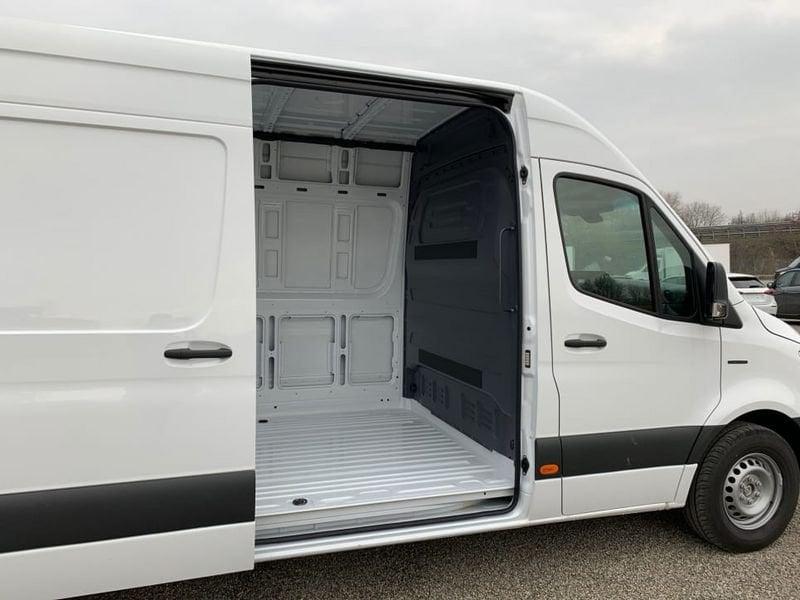 Mercedes-Benz eSprinter e Sprinter Furgone