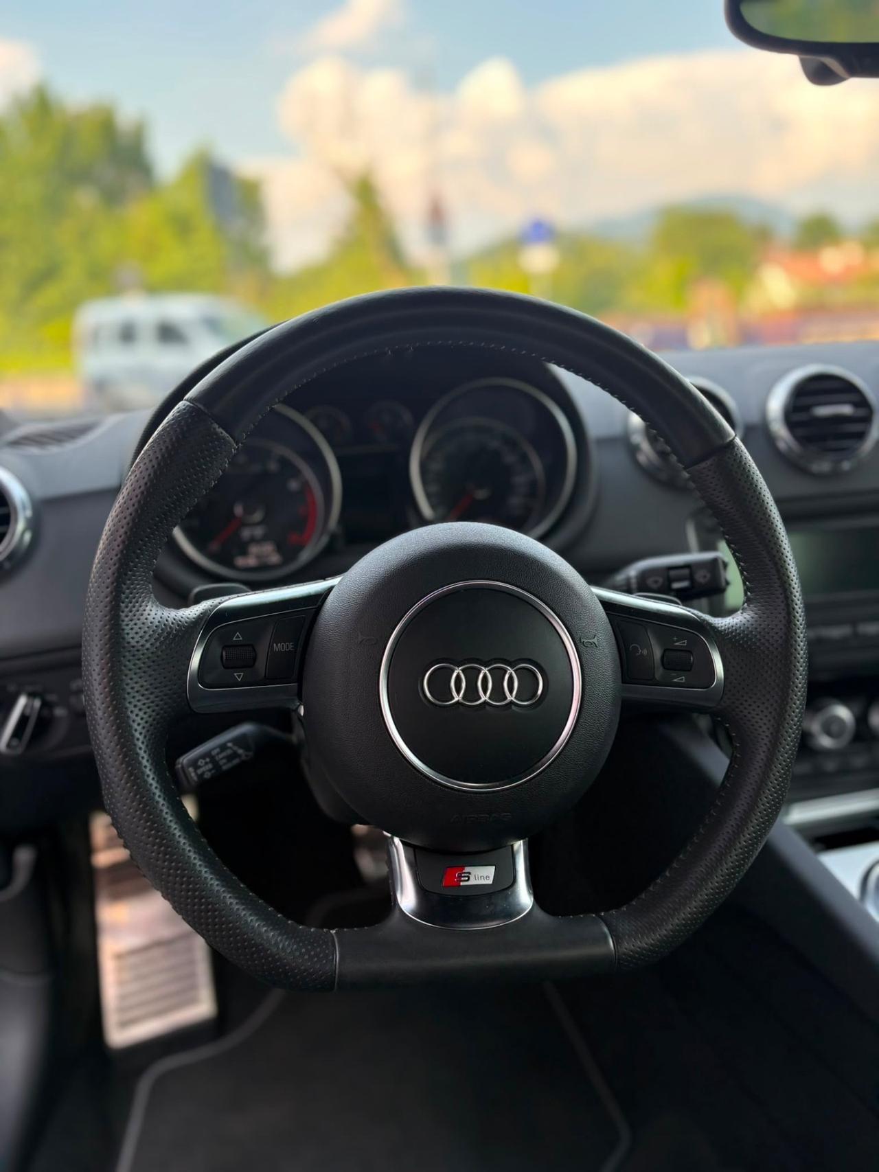 Audi TT Coupé 2.0 TFSI quattro S tronic line
