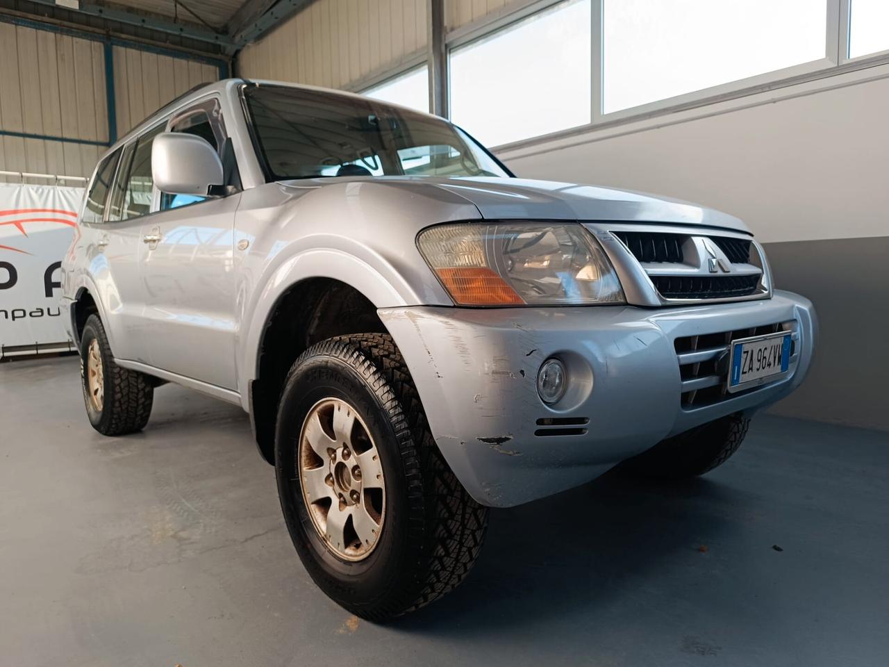 Mitsubishi Pajero 3.2 16V DI-D 5p. Instyle - 7 POSTI - ASI