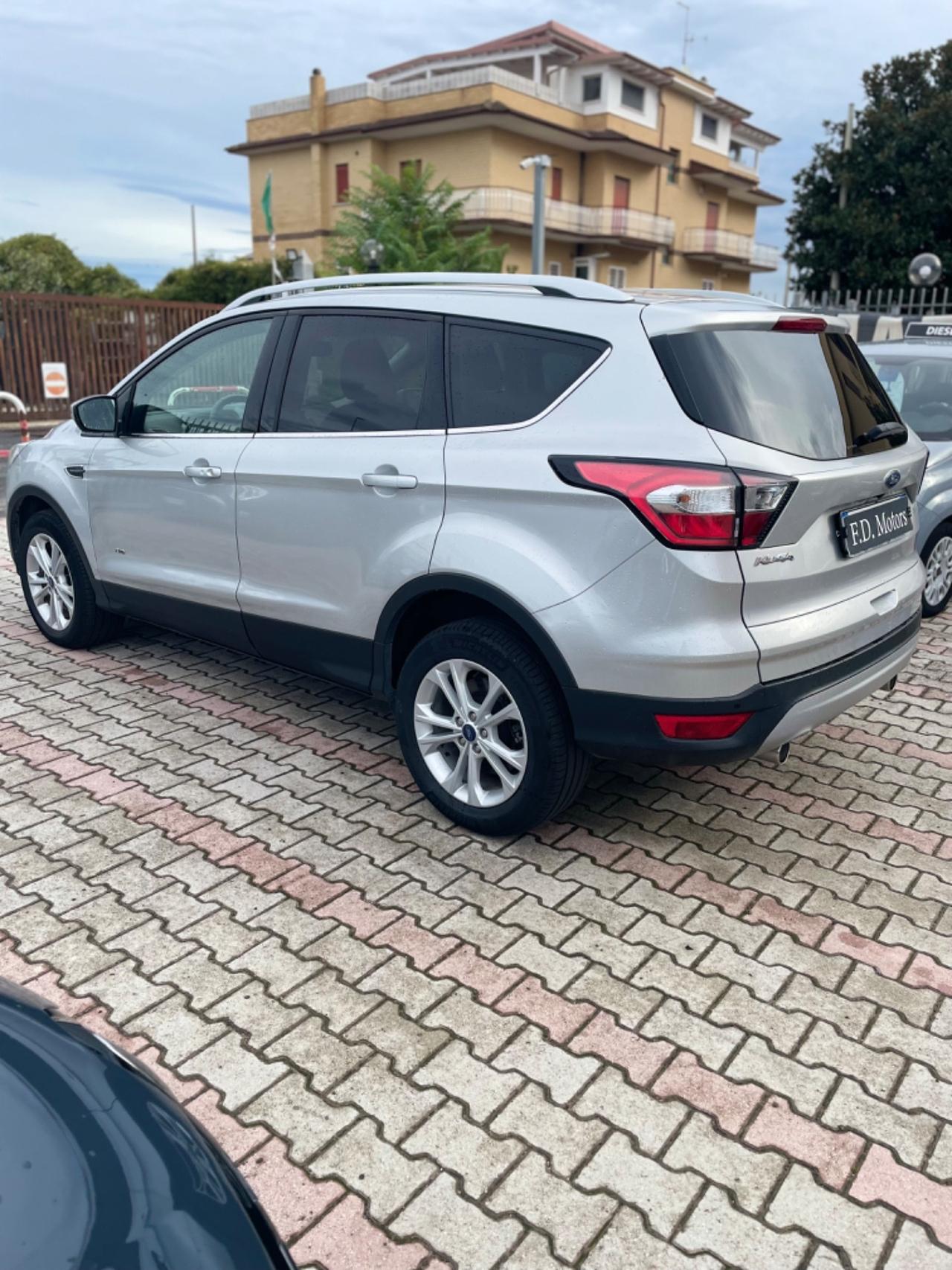Ford Kuga 2.0 TDCI 150 CV S&S 4WD Powershift Vignale