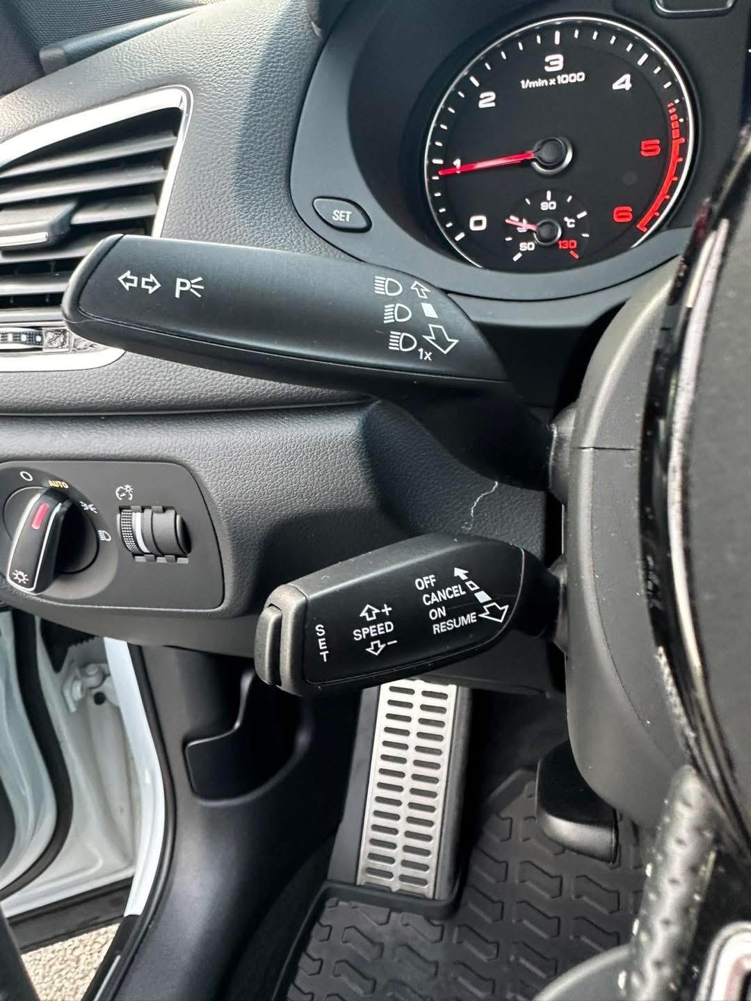 Audi Q3 2.0 Tdi quatt 150CV Stron SLINE TETTO