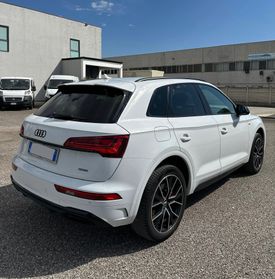 Audi Q5 30 TDI S tronic line plus