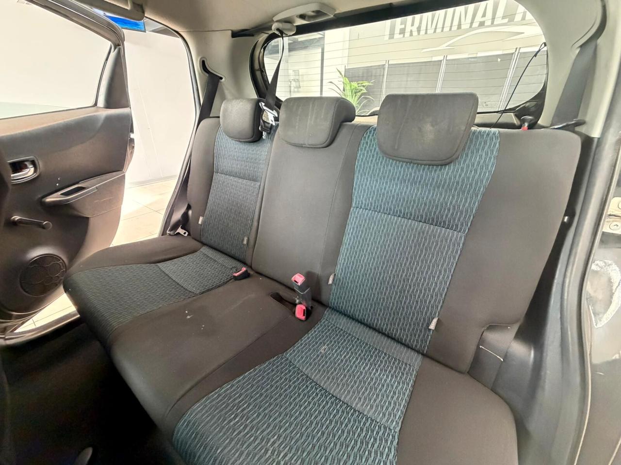 Toyota Yaris 1.0 5 porte Lounge