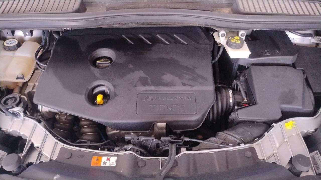 Ford C-Max 1.6 TDCi 115CV Titanium