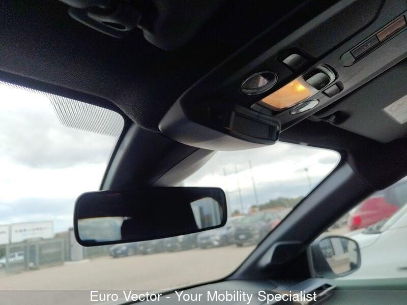 Lancia Ypsilon Ypsilon Hybrid e-DCT