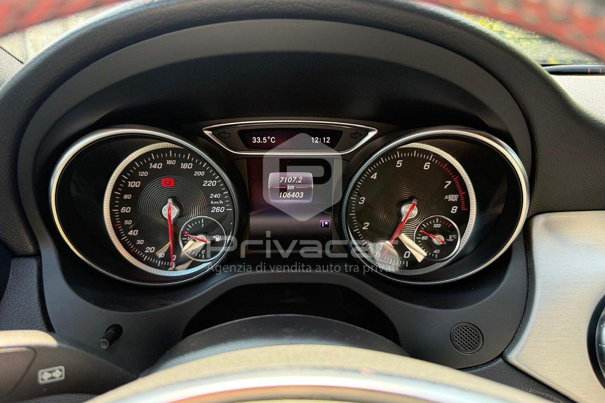 MERCEDES CLA 180 Premium