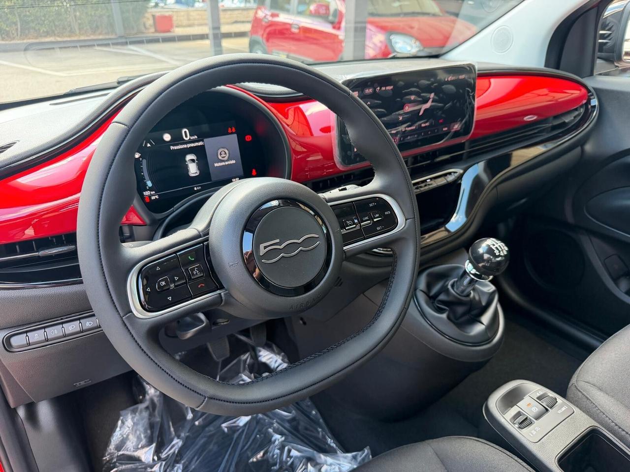 500 Berlina 1.0 Hybrid Icon PACK STYLE