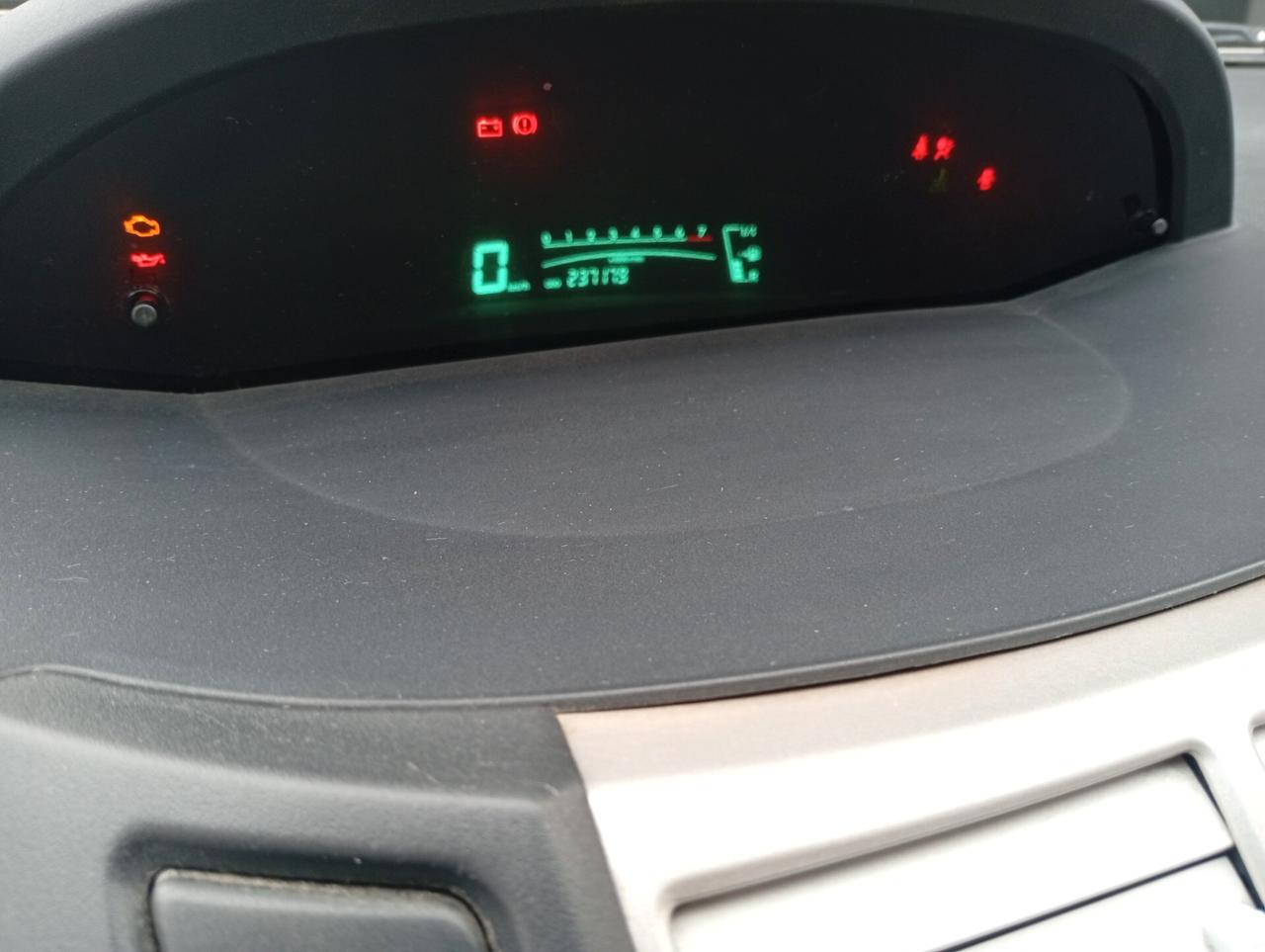 Toyota Yaris 1.3 5 porte Sol