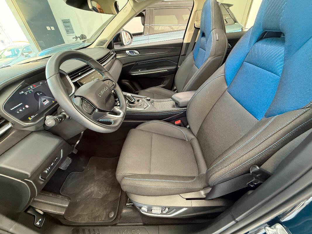 Lynk and Co 01 1.5 td phev auto
