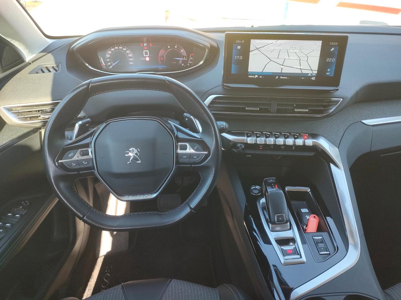 Peugeot 3008 BlueHDi 130 EAT8 Allure Pack N1 Autocarro