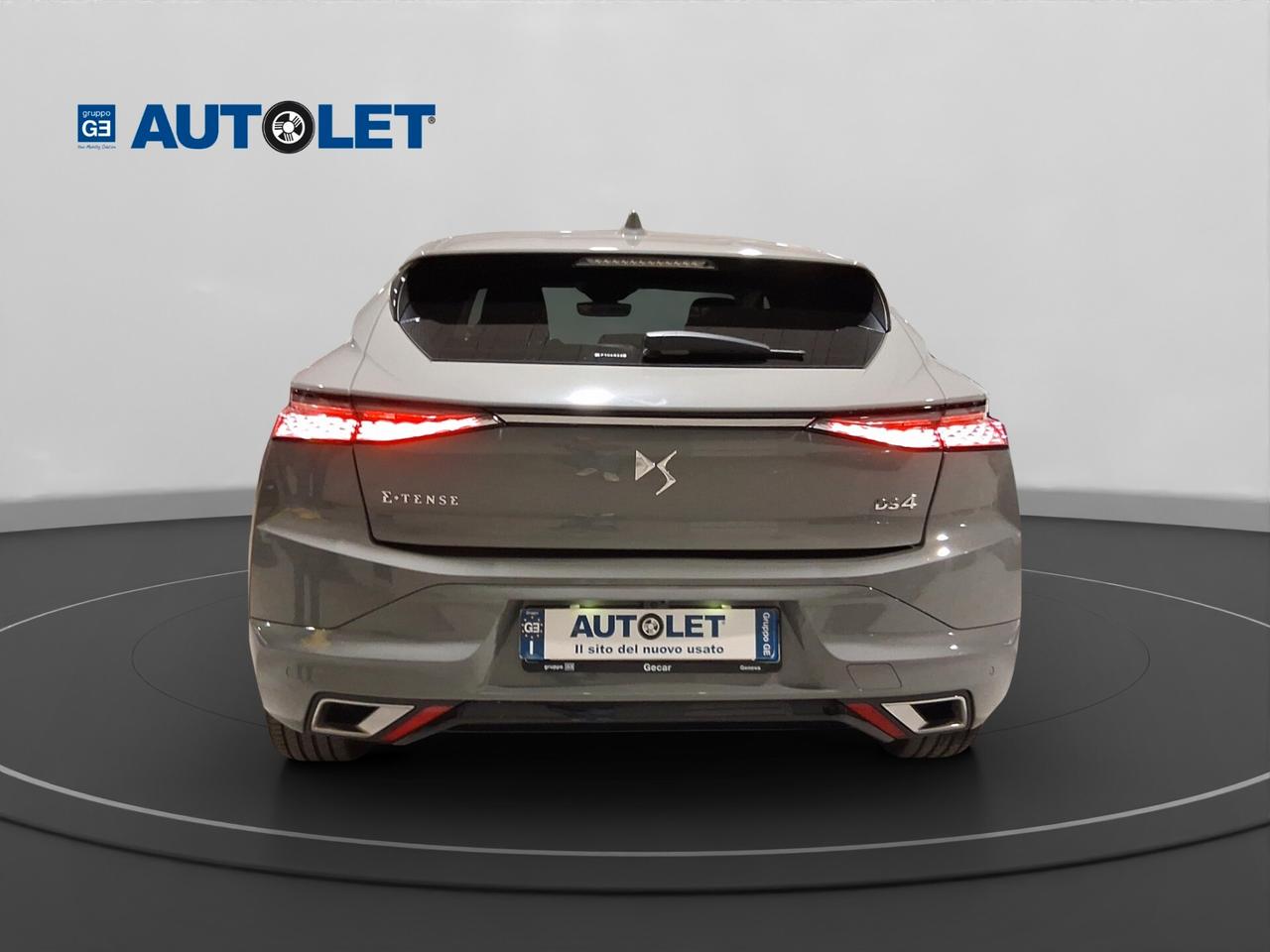 Ds DS4 PLUG IN HYBRID TROCADERO