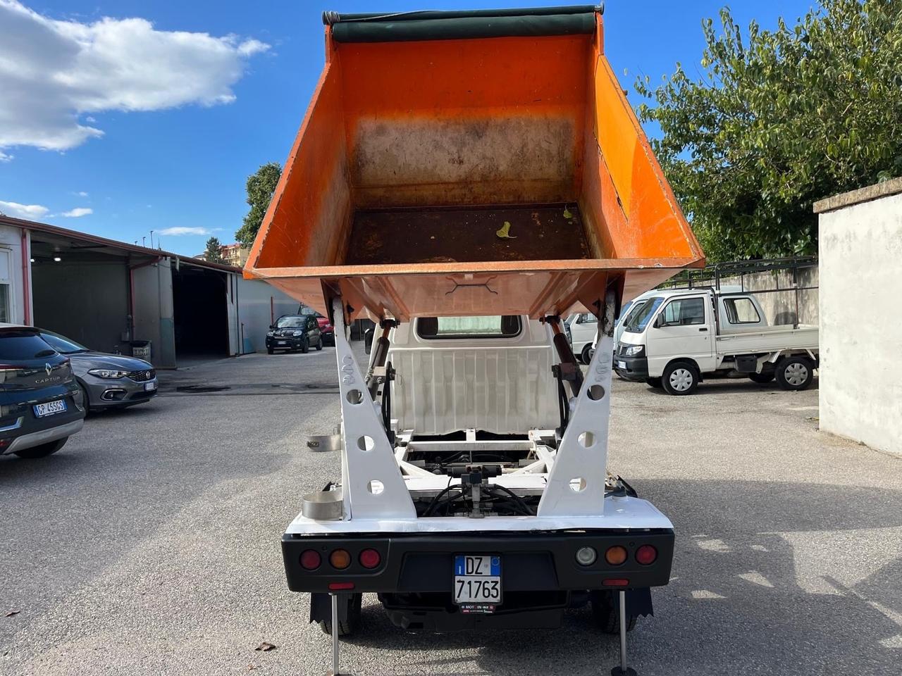 Piaggio quargo con vasca/rib.-700 cc- Diesel -2014