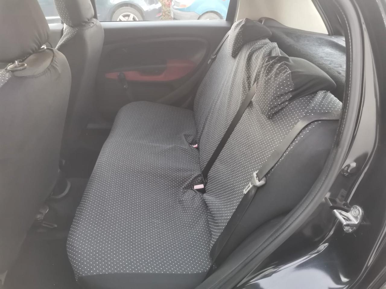 Fiat Grande Punto 1.3 MJT 75 CV 5 porte Dynamic