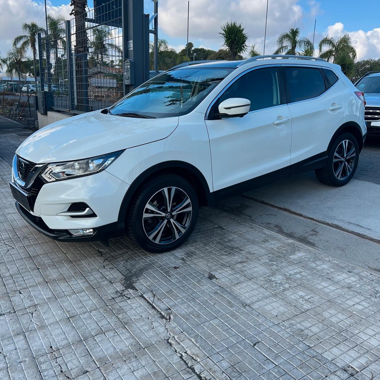 Nissan Qashqai 1.6 dCi 2WD Tekna