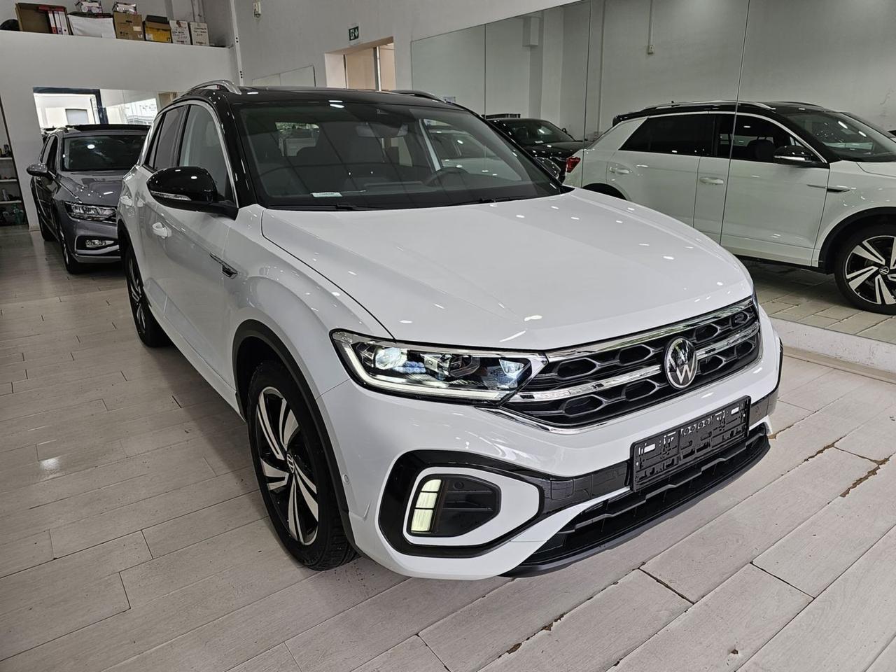 Volkswagen T-Roc 2.0 R-Line DSG Tetto R Line Cam Full Led r line