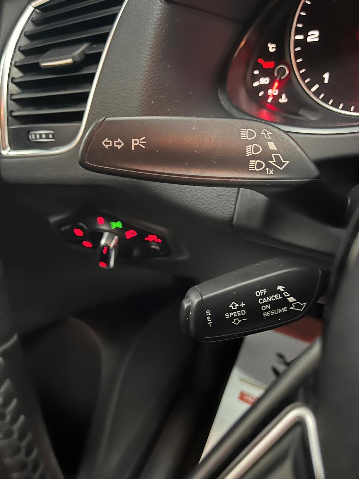 Audi Q5 2.0 TDI 150 CV clean diesel Business