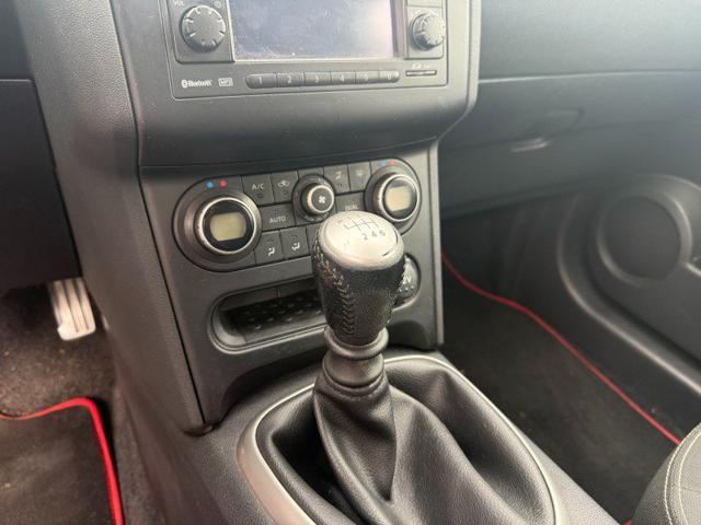 NISSAN Qashqai 2.0 dCi DPF n-tec