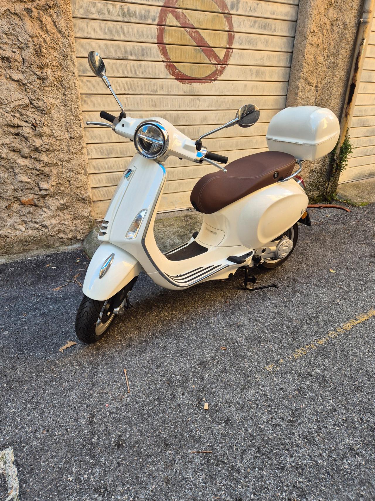Piaggio Vespa 50 Primavera