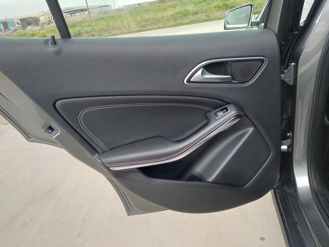 Mercedes-benz GLA 200 CDI Sport