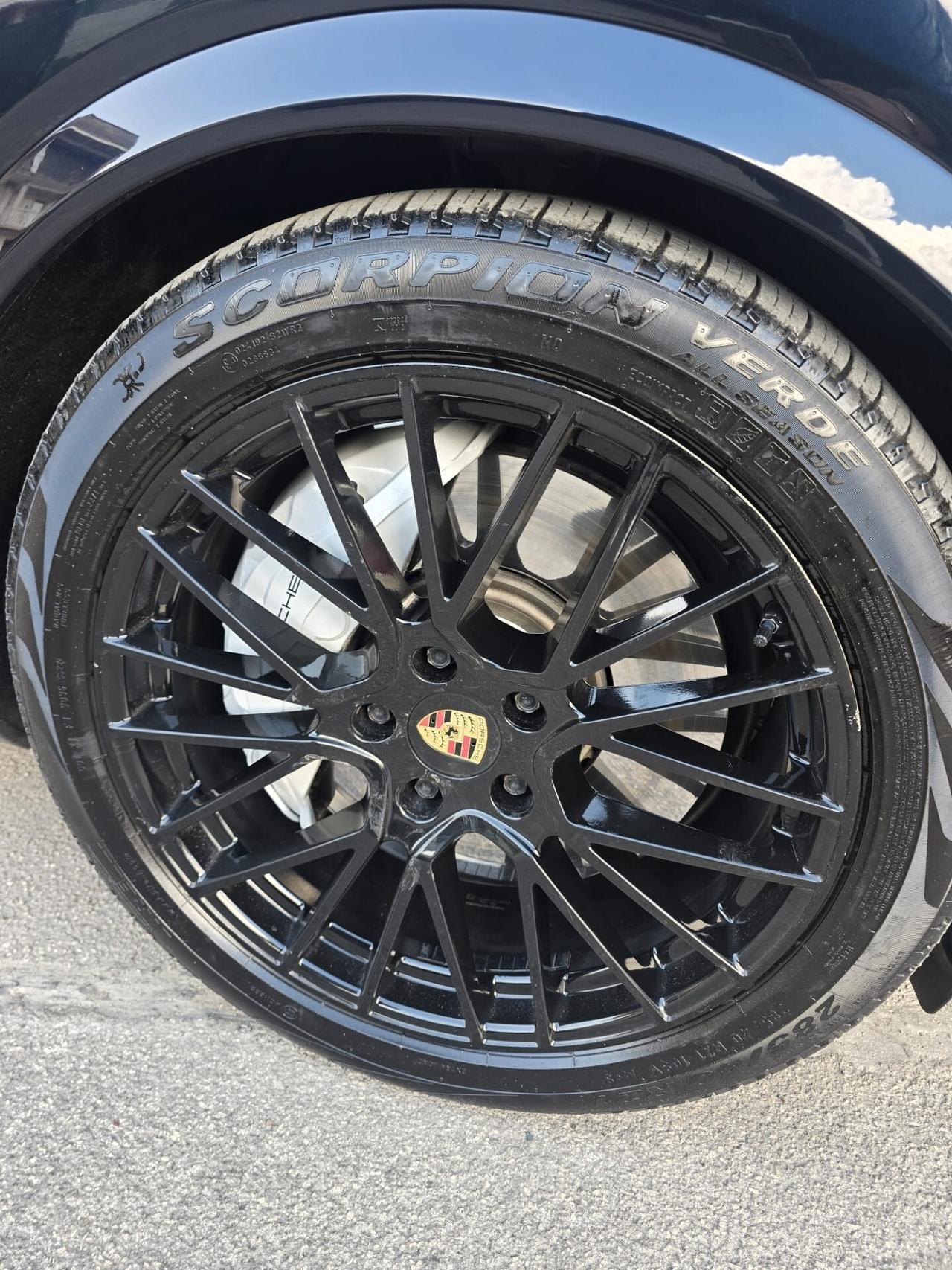 Porsche Cayenne 4.0 V8 Turbo