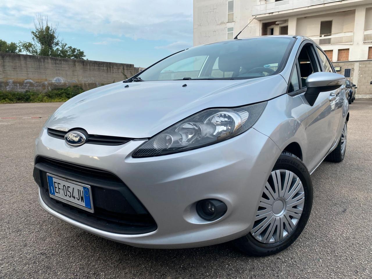 Ford Fiesta 1.2 benz GPL EURO5 FULL 2010